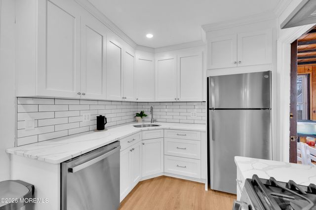 10 Manning Street, Red Bank, NJ 07701