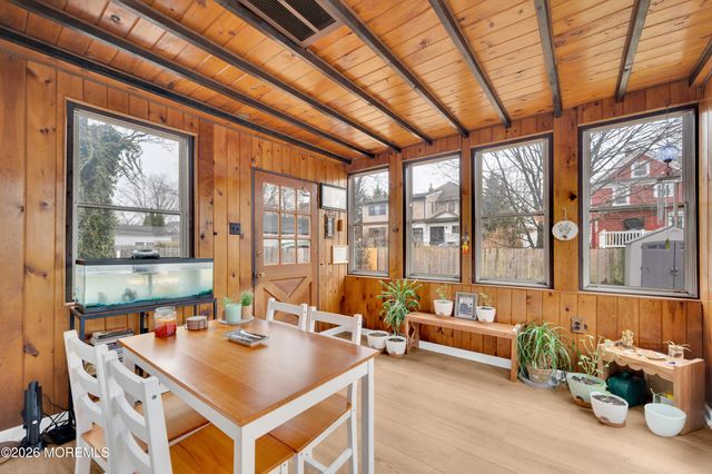 10 Manning Street, Red Bank, NJ 07701