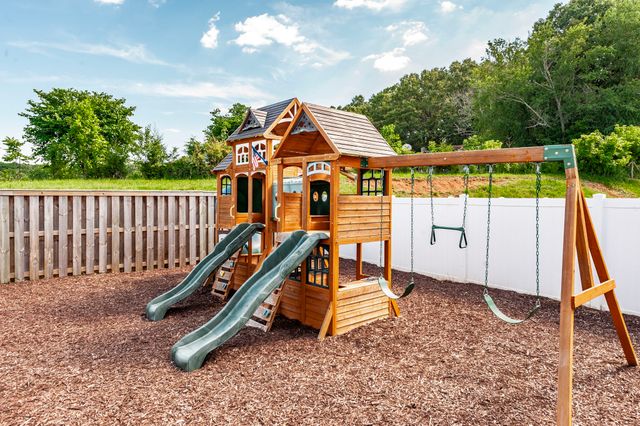 1274 Chelseas Way, Cross Plains, TN 37049