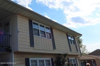 12 Louisiana Drive D, Matawan, NJ 07747