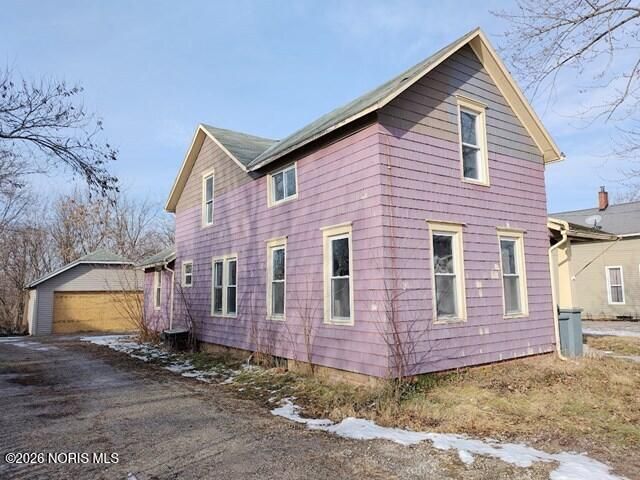 934 Holgate Avenue, Defiance, OH 43512