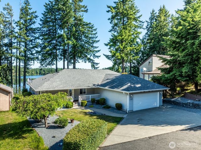 21925 Promontory Court SE, Yelm, WA 98597