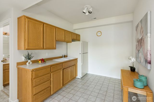 21925 Promontory Court SE, Yelm, WA 98597