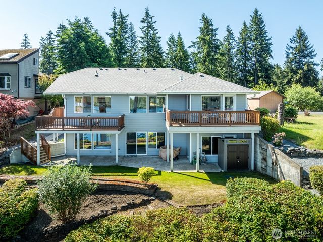 21925 Promontory Court SE, Yelm, WA 98597