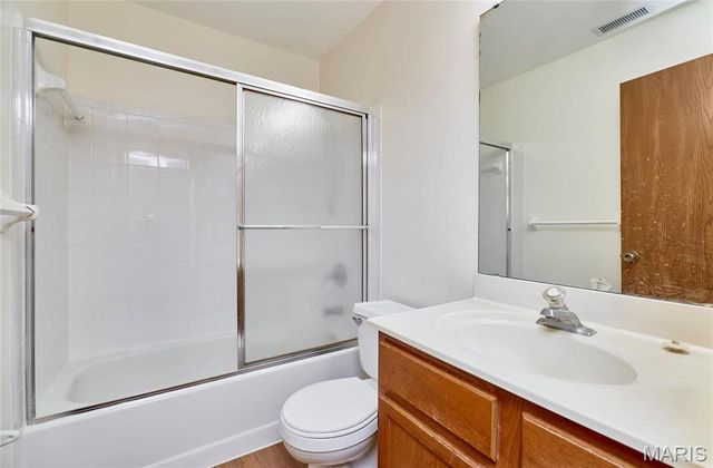 16530 Victoria Crossing Drive L, Wildwood, MO 63040