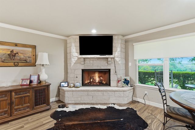 1085 County Road 407, Glen Rose, TX 76043