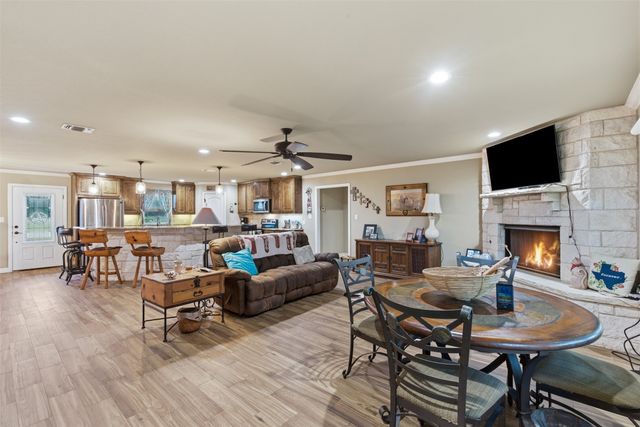 1085 County Road 407, Glen Rose, TX 76043