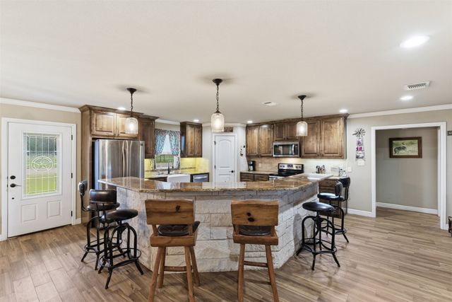1085 County Road 407, Glen Rose, TX 76043