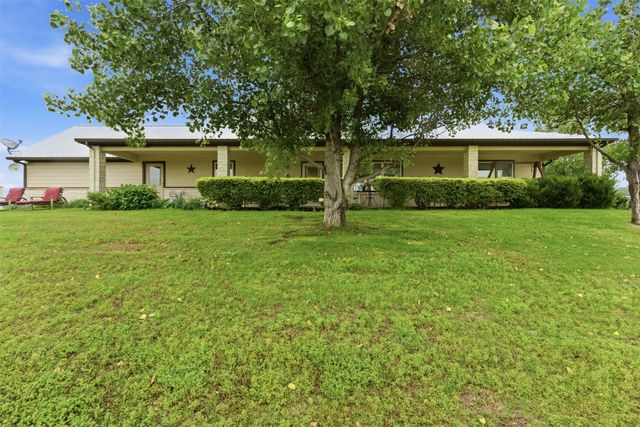 1085 County Road 407, Glen Rose, TX 76043