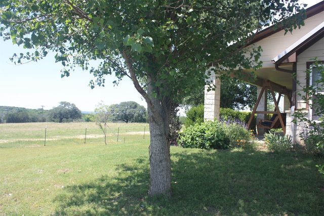 1085 County Road 407, Glen Rose, TX 76043