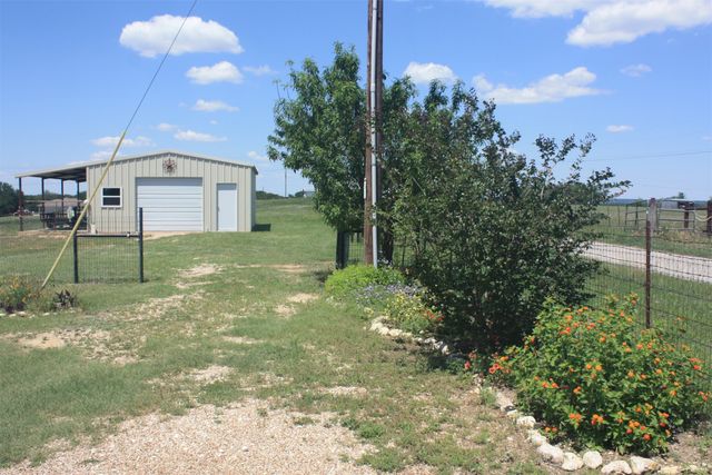 1085 County Road 407, Glen Rose, TX 76043