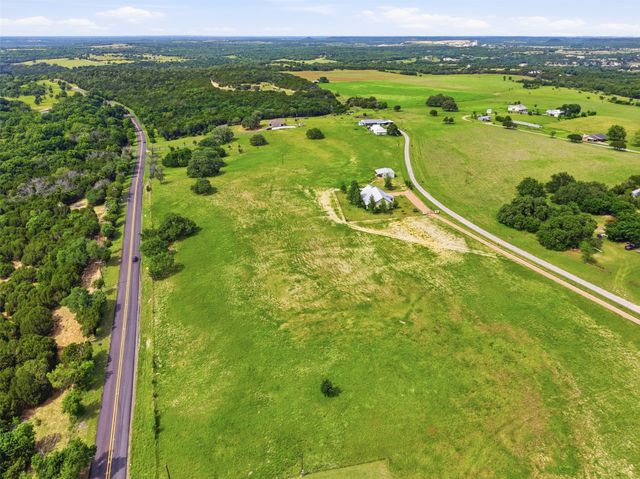 1085 County Road 407, Glen Rose, TX 76043