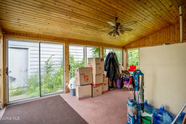 13110 Bishop Road, Bowling Green, OH 43402