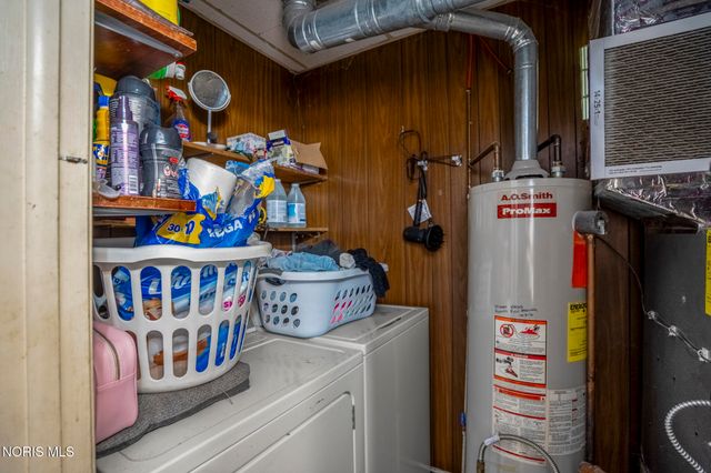 13110 Bishop Road, Bowling Green, OH 43402
