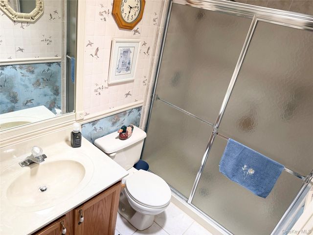 252 Barn Swallow Court, Manorville, NY 11949