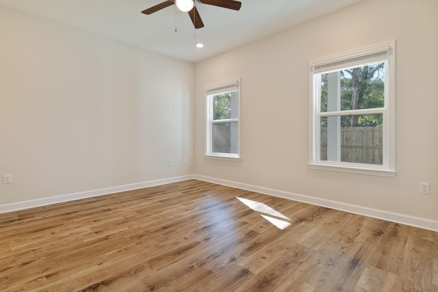 174 Caswell Branch Road, Freeport, FL 32439