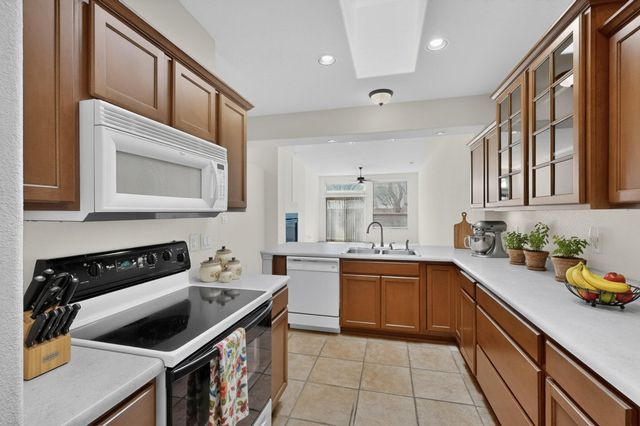 3718 Ridge Pointe Loop NE, Albuquerque, NM 87111