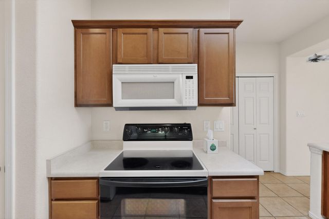 3718 Ridge Pointe Loop NE, Albuquerque, NM 87111