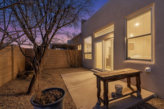 3718 Ridge Pointe Loop NE, Albuquerque, NM 87111