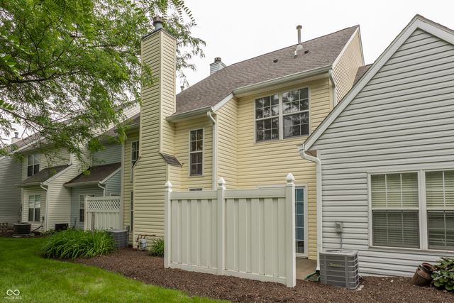 12672 Brewton Street, Fishers, IN 46038