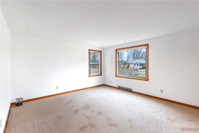 1219 Parkview Drive, North Tonawanda, NY 14120