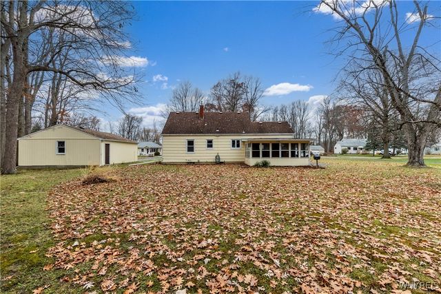 1219 Parkview Drive, North Tonawanda, NY 14120