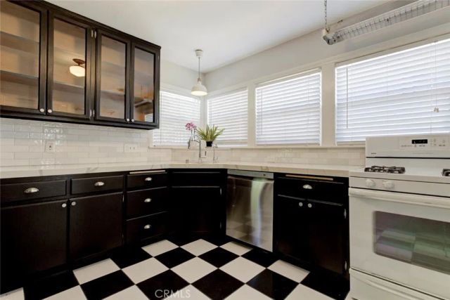 14546 Martha, Sherman Oaks, CA 91411