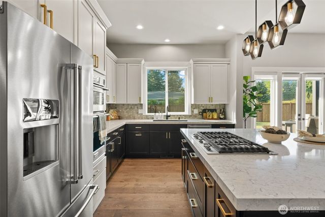 6101 132nd Street Ct NW, Gig Harbor, WA 98332