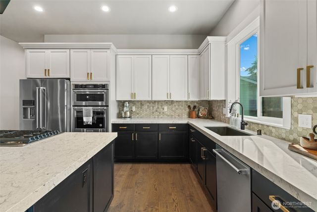6101 132nd Street Ct NW, Gig Harbor, WA 98332