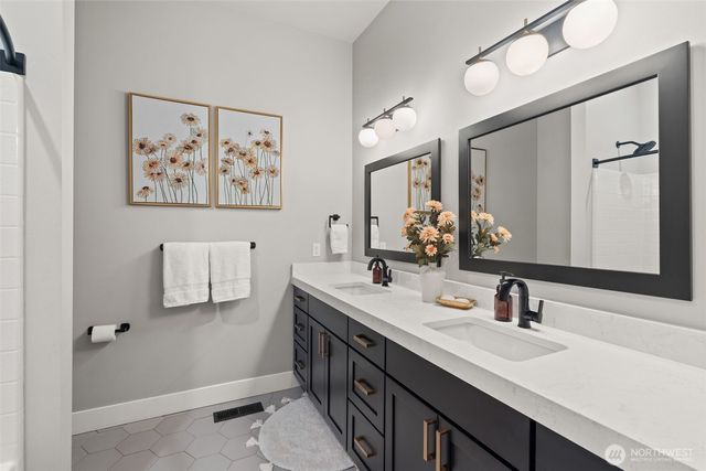 6101 132nd Street Ct NW, Gig Harbor, WA 98332