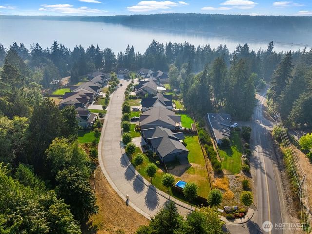 6101 132nd Street Ct NW, Gig Harbor, WA 98332