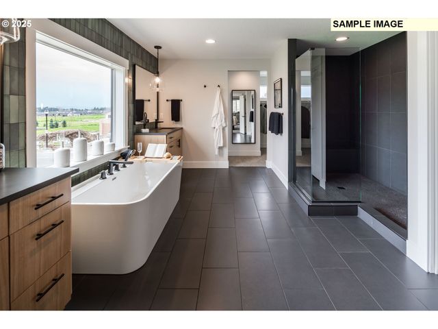 1124 N Helens View Dr, Ridgefield, WA 98642