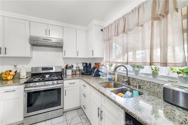 347 Columbine Court, Perris, CA 92570