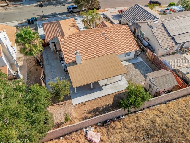 347 Columbine Court, Perris, CA 92570