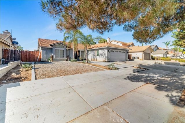 347 Columbine Court, Perris, CA 92570