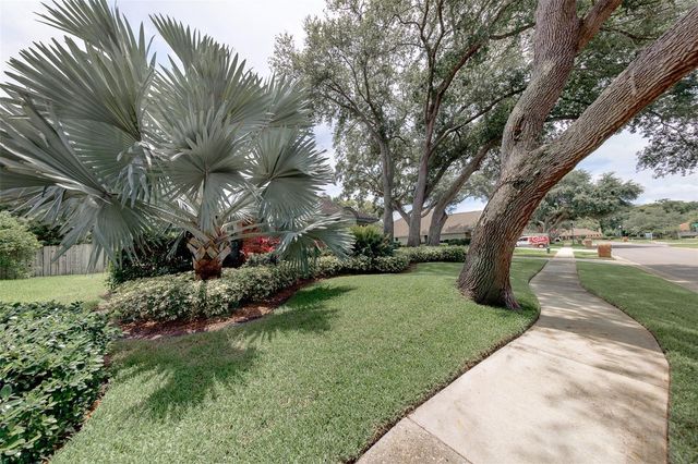 276 SHEFFIELD CIRCLE W, Palm Harbor, FL 34683