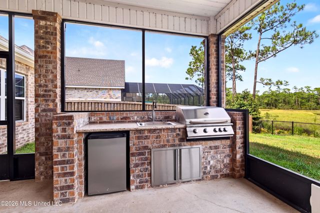 2926 Juliette Drive, Ocean Springs, MS 39564