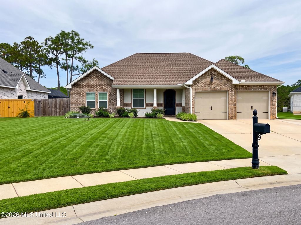 2926 Juliette Drive, Ocean Springs, MS 39564