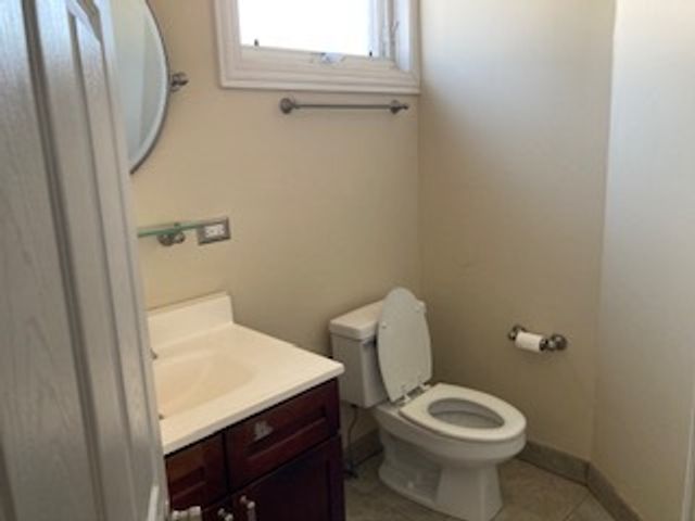 2229 W Washington Boulevard 3, Chicago, IL 60612