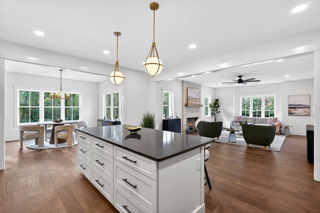 115 Edgecombe Road, Spartanburg, SC 29307