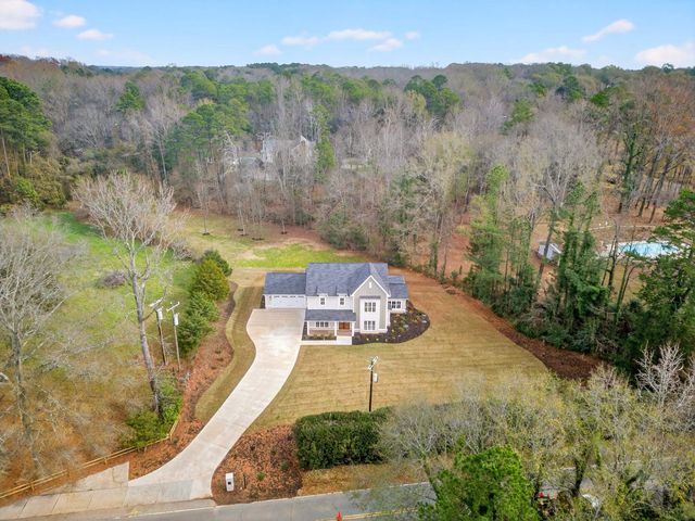 115 Edgecombe Road, Spartanburg, SC 29307