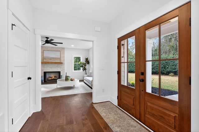 115 Edgecombe Road, Spartanburg, SC 29307