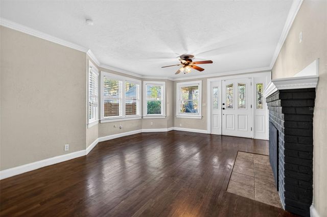 2419 DARTMOUTH AVENUE N, St Petersburg, FL 33713