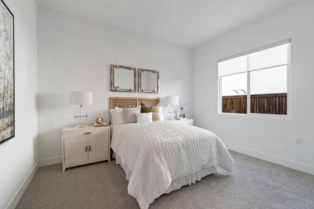 2283 N Argyle Avenue, Clovis, CA 93619