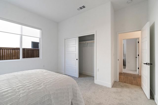 2283 N Argyle Avenue, Clovis, CA 93619