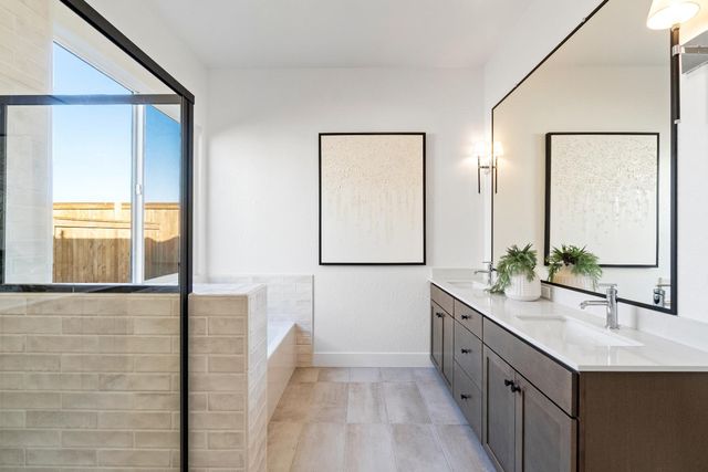 2283 N Argyle Avenue, Clovis, CA 93619