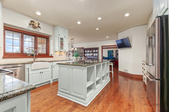 1441 Kathryn Lane, Lake Forest, IL 60045