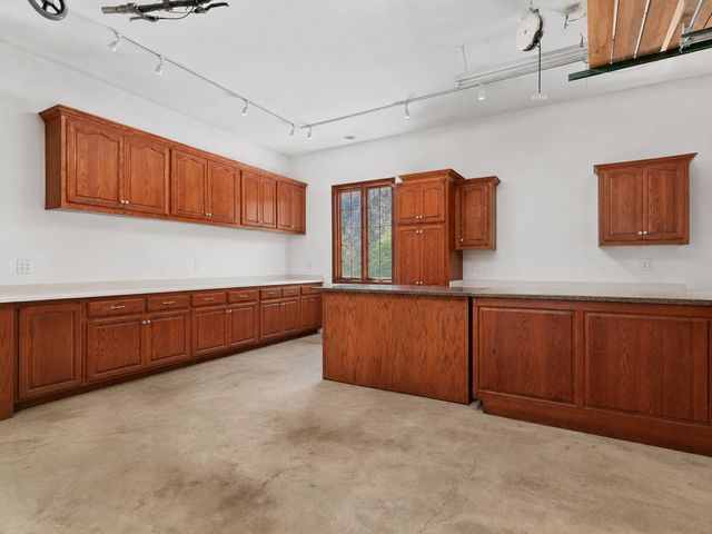 1441 Kathryn Lane, Lake Forest, IL 60045