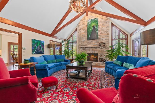 1441 Kathryn Lane, Lake Forest, IL 60045
