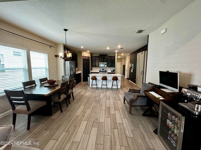 7378 ROCK BROOK Drive, Jacksonville, FL 32222